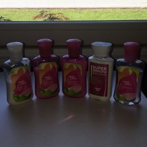 4 Sweet Pea Mini Lotion and 1 Sweet Pea Shower Gel